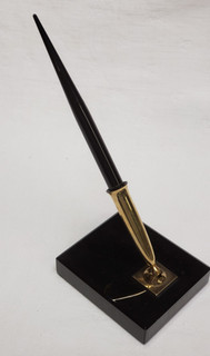 Vintage 60s Shaeffer's Fountain Pen Desk Set Marble Base 14K Nib White Dot