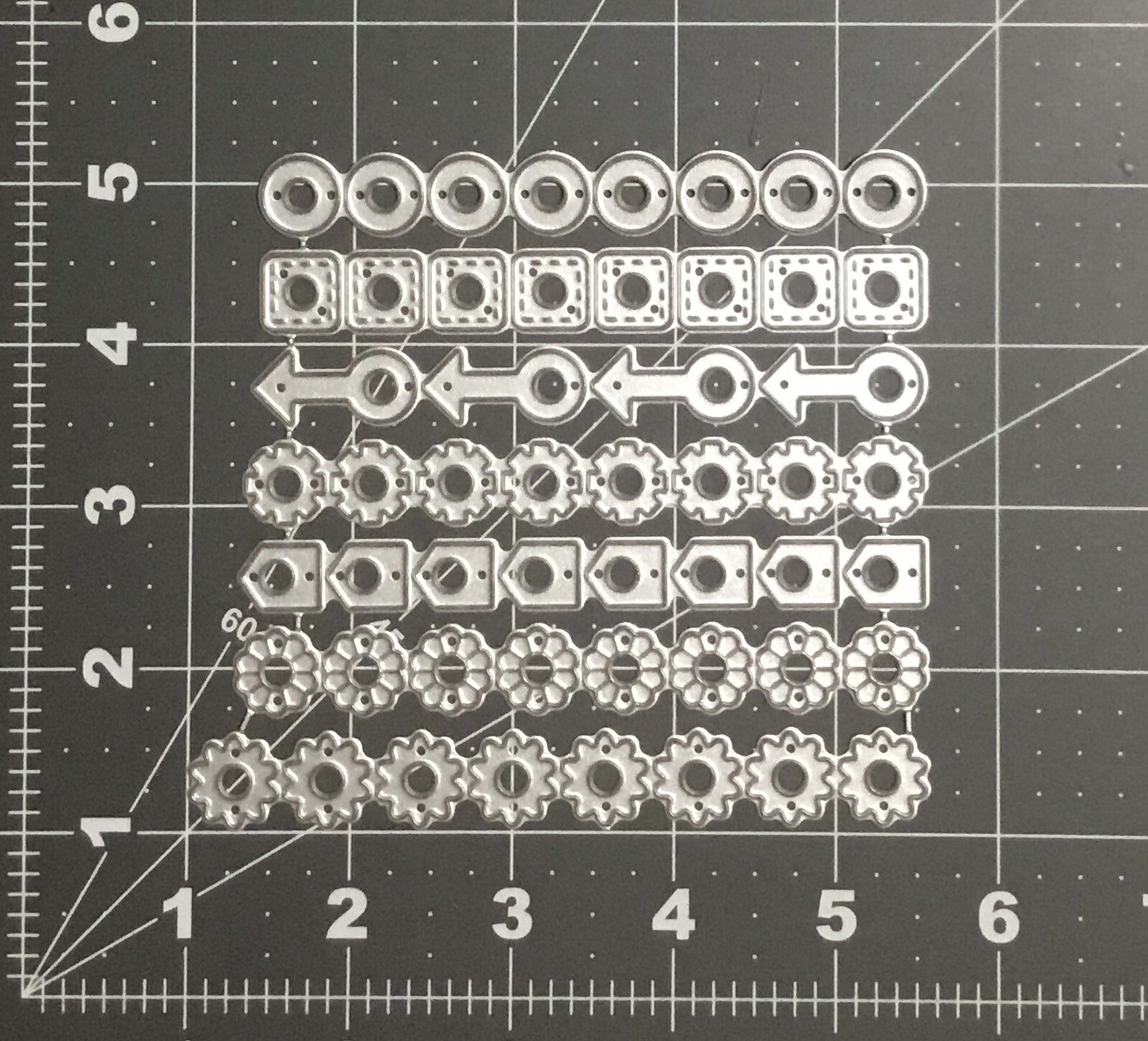 Planner Decorative reinforcement Metal Universal Thin Metal Cutting Dies-image