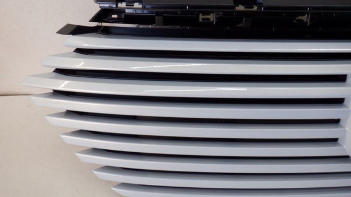HONDA 6AA-RV5 RV5 Bezel e:HEV GENUINE Front grill Pearl white