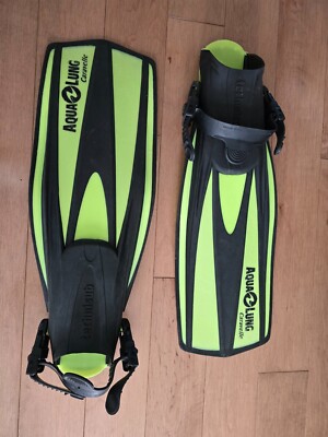 AQUA LUNG Caravelle Yellow Small S Technisub Open Heel Fins Scuba Snorkel Diving