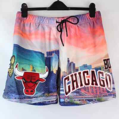 100% Authentic Pro Standard Bulls 6x NBA Finals Champions Shorts MENS Size M