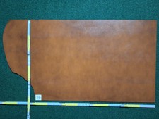 Cowhide approx 2.5-2.7mm thick vegetable caramel light brown marbled leather remnant