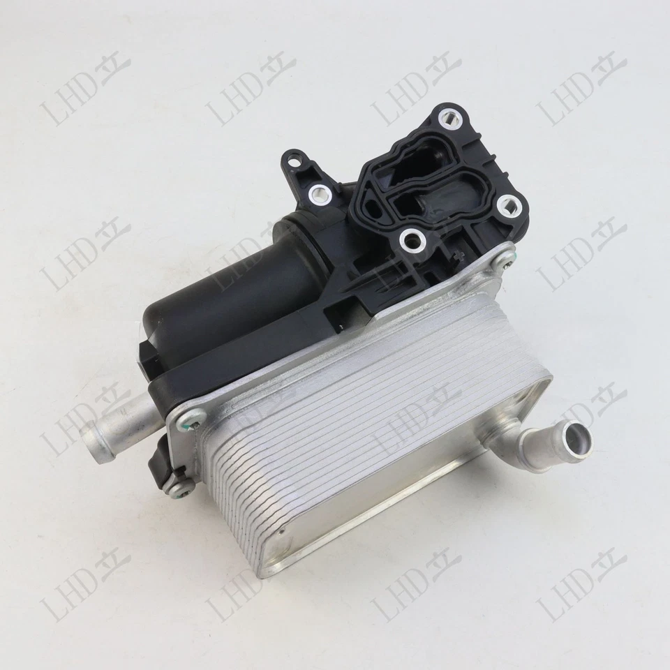 Enfriador de aceite de transmisión de motor para Mercedes-Benz CLA GLA 180 200 CDI 250* Foto 2 de 4