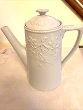 SPODE HENRY IV COFFEE POT  EMBOSSED BRANCHES & LEAVES ALENITE