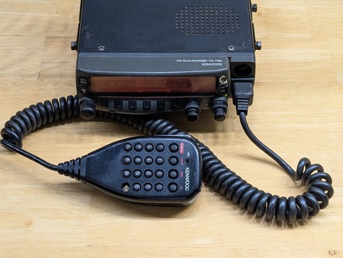 KENWOOD TM-733A  144/440MHz FM Dual Band Mobile Ham Radio Transceiver