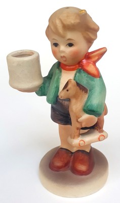 Goebel M.J. Hummel Figur alt Nr. 117 H 9 cm Junge mit Holzpferd Kerzenhalter