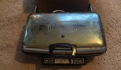 Vintage GE Model G-46T Non-Stick Grill and Waffle Maker Baker