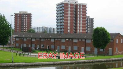 PHOTO  INNER CITY LIVING IN ANCOATS YOU COULD NOT LOVE THY NEIGHBOUR HERE EVEN I
