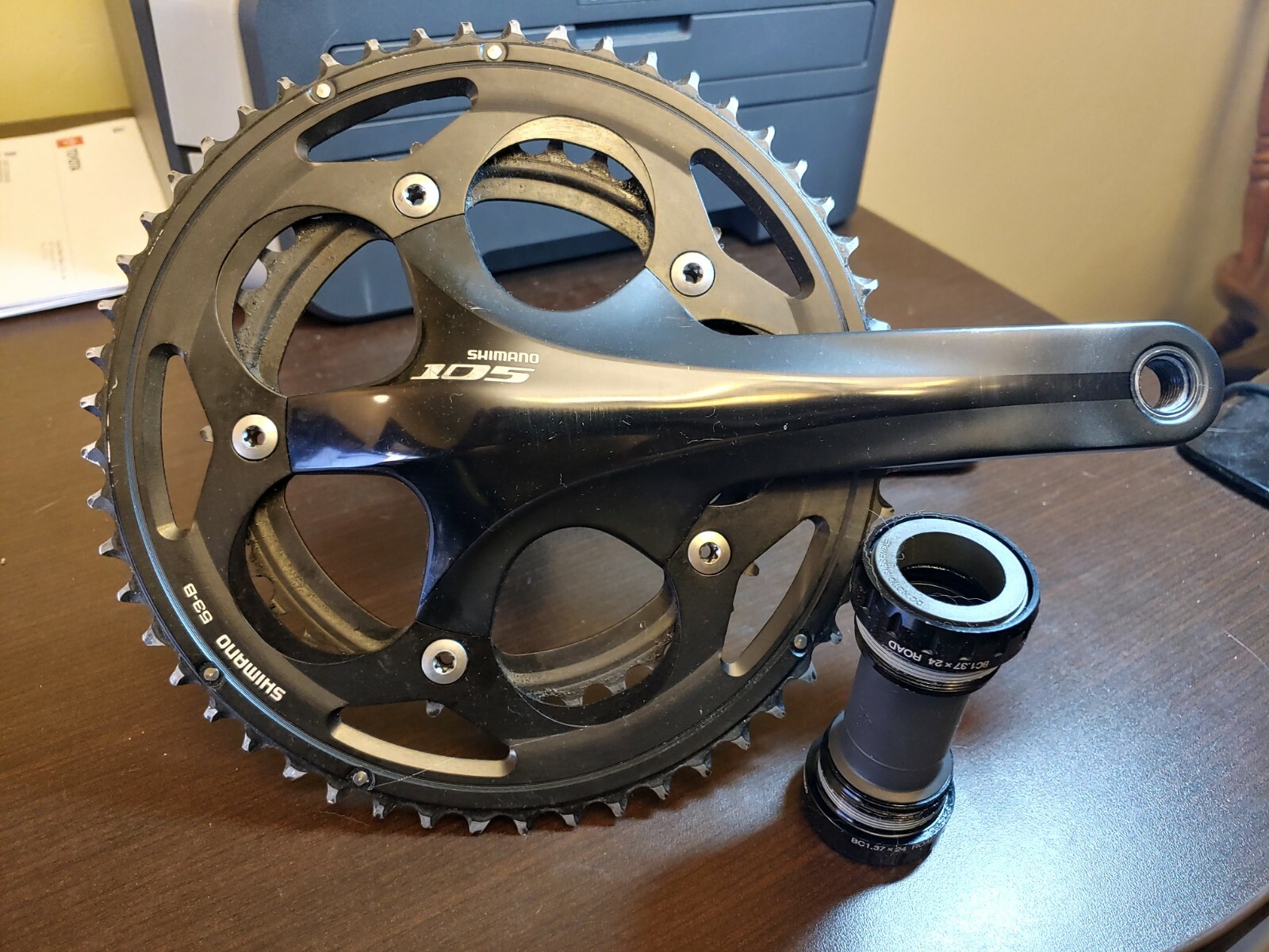 Shimano 105 Fc 5600 39 Tooth 10 Speed Chainring For Sale Online Ebay