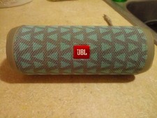 jbl flip 4 trio