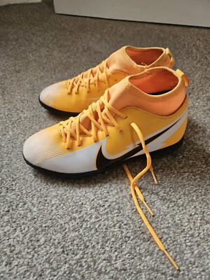 Nike Mercurial Vapor 13 Club TF AT8177 801 Football/Soccer Boots