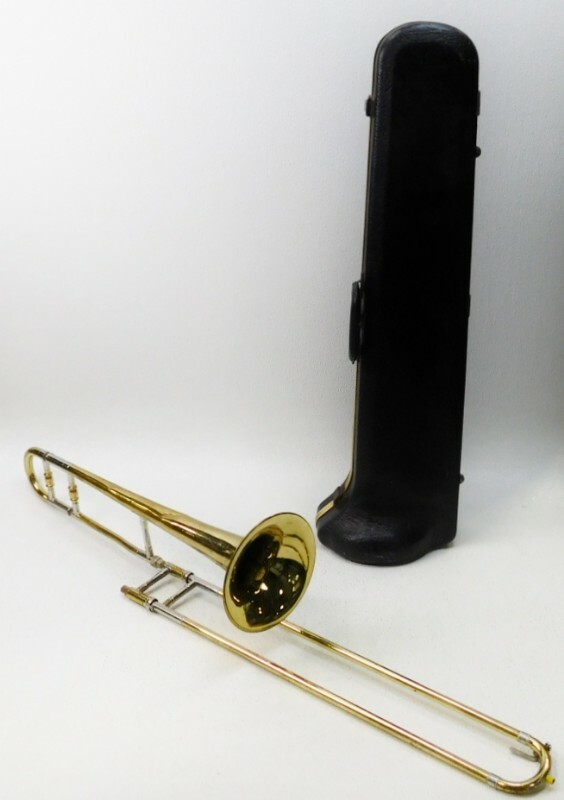 KING Cleveland Superior Trombone, USA, w/ case/mouthpiece. Good