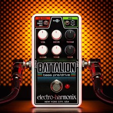 Electro-Harmonix Nano Battalion Preamplificatore Basso e Overdrive - Rivenditore Autorizzato
