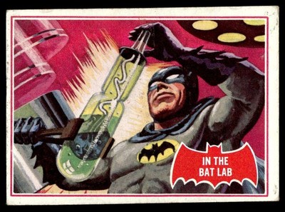 Topps 1966 Topps Batman Series A (Red Bat Logo) #25A In the Bat Lab