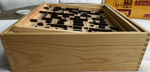 Vintage Brio Schweden Labyrinth Holz Kipplabyrinth Spiel OVP - Bild 7 von 14