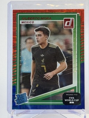 Gilberto Mora Rookie SP 2025-26 Panini Donruss World Cup Mexico Red & Blue Maze