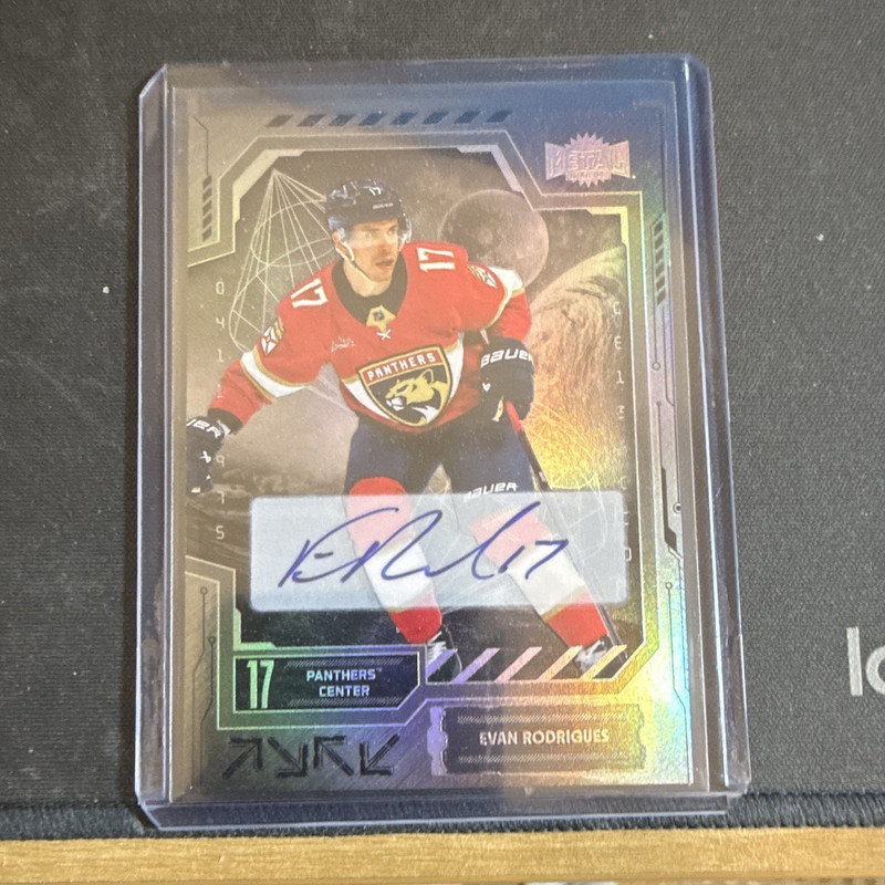 Upper Deck 2025-26 Metal Universe Evan Rodrigues Panthers #78 Auto