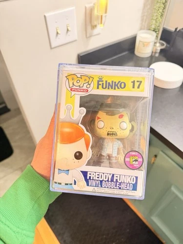 FUNKO Freddy RV Walker #17 The Walking Dead SDCC 2013 Fundays 1/240 RARE GRAIL!