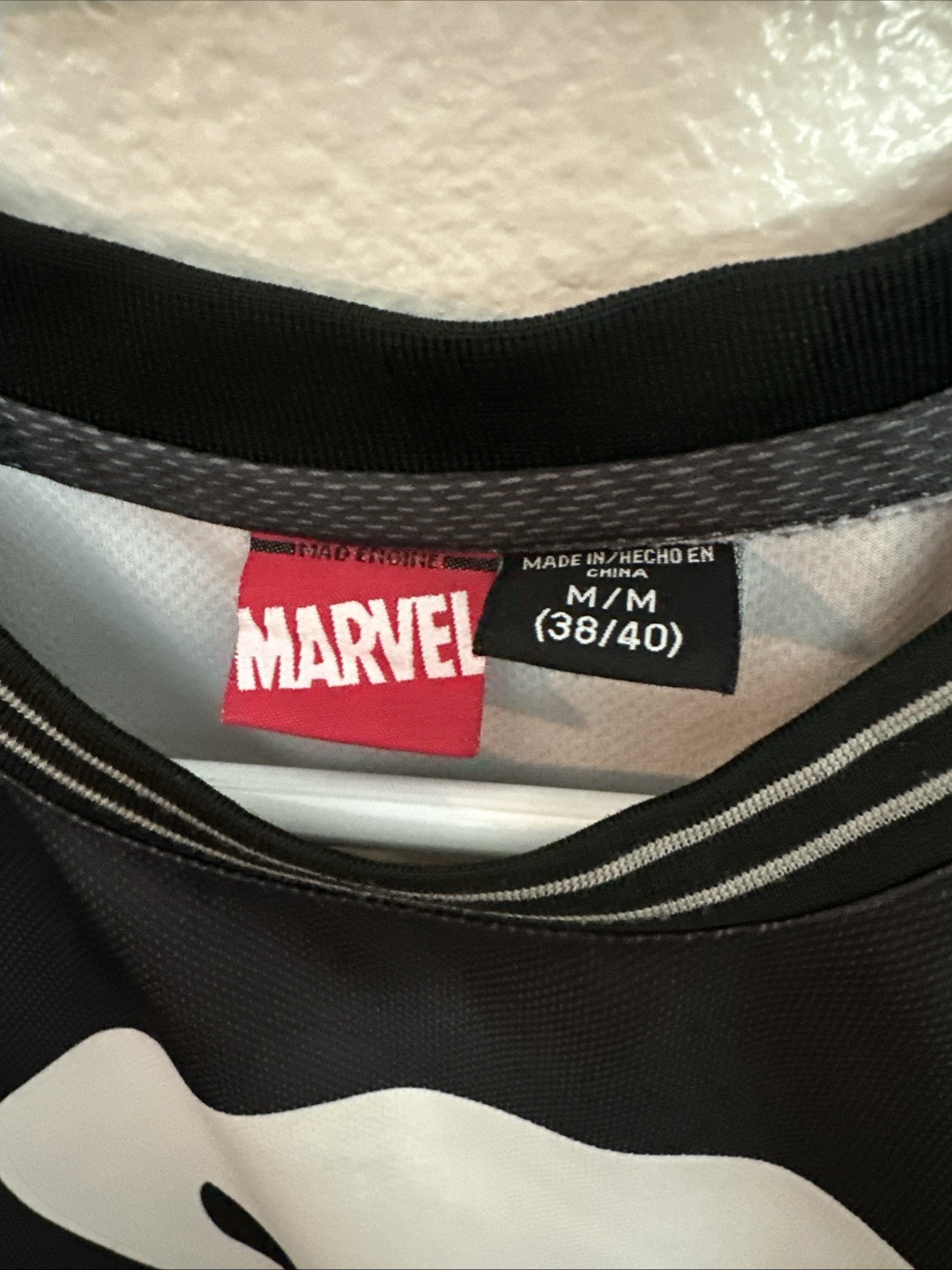 Marvel Punisher Frank Castle Skull Tank Top Mens Medium Black Sleeveless Shirt thumbnail 3