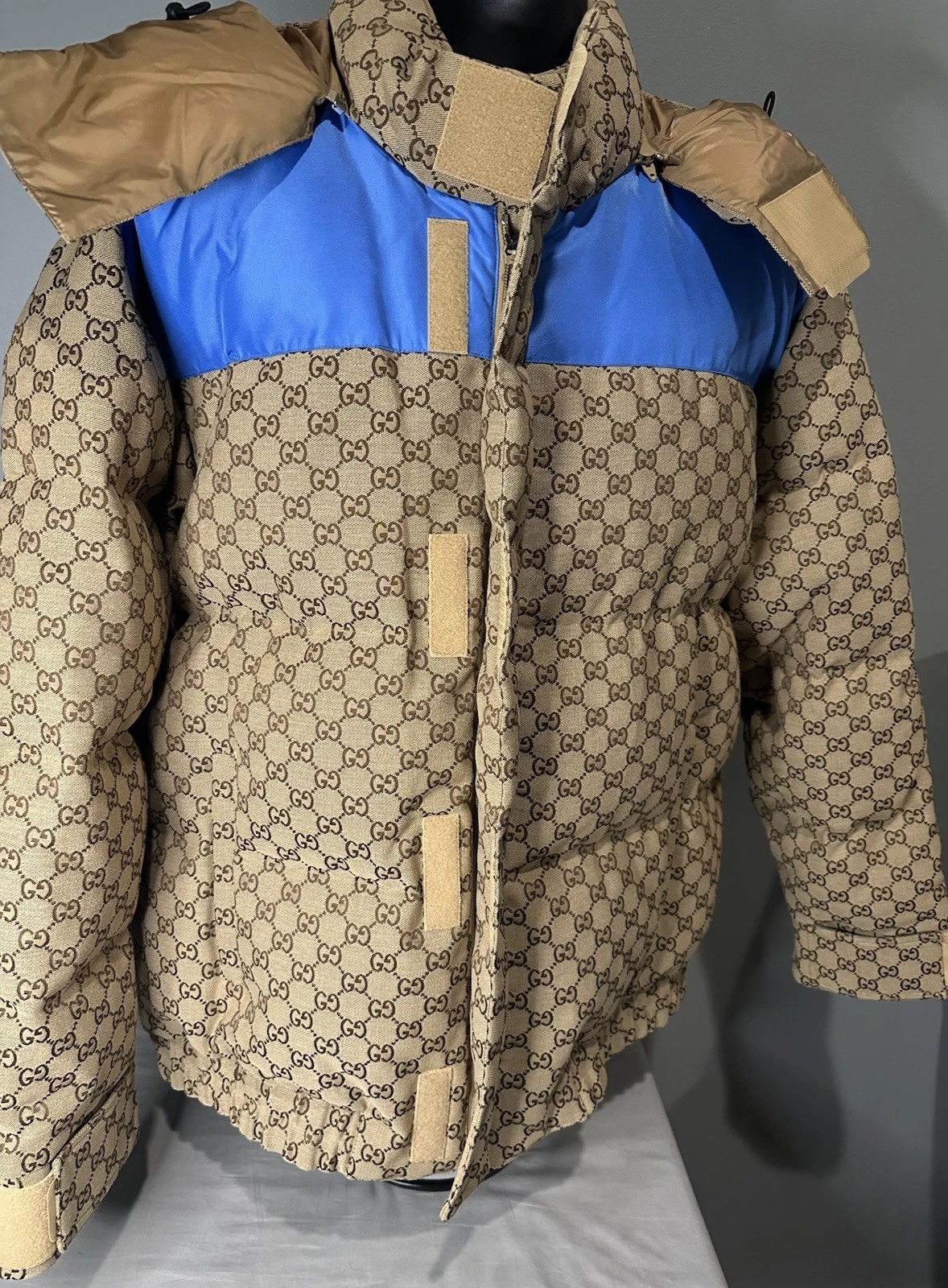 Gucci GG Jacquard Tela con Piumino Giacca con Cappuccio Cammello Uomo Taglia 56 Autentico