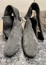 NEW! Stuart Weitzman Genna 25 Suede Over the Knee Boots Women’s SIZE 7B (S4866)