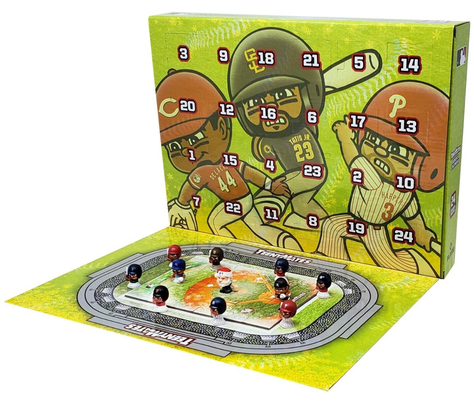 2024 MLB TEENYMATES COLLECTIBLE ADVENT CALENDAR 24 FIGURES FIELD PUZZLE