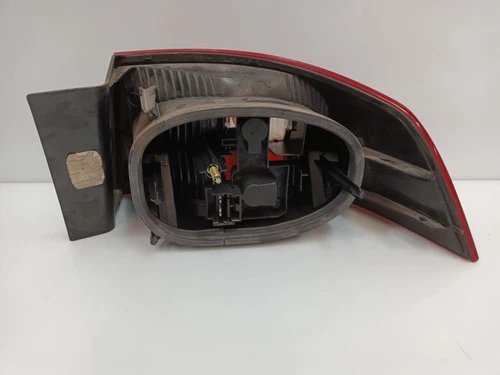 8200002473 Piloto Trasero Izquierdo para RENAULT LAGUNA II (BG0) 2001 3956892 - Imagen 2 de 10
