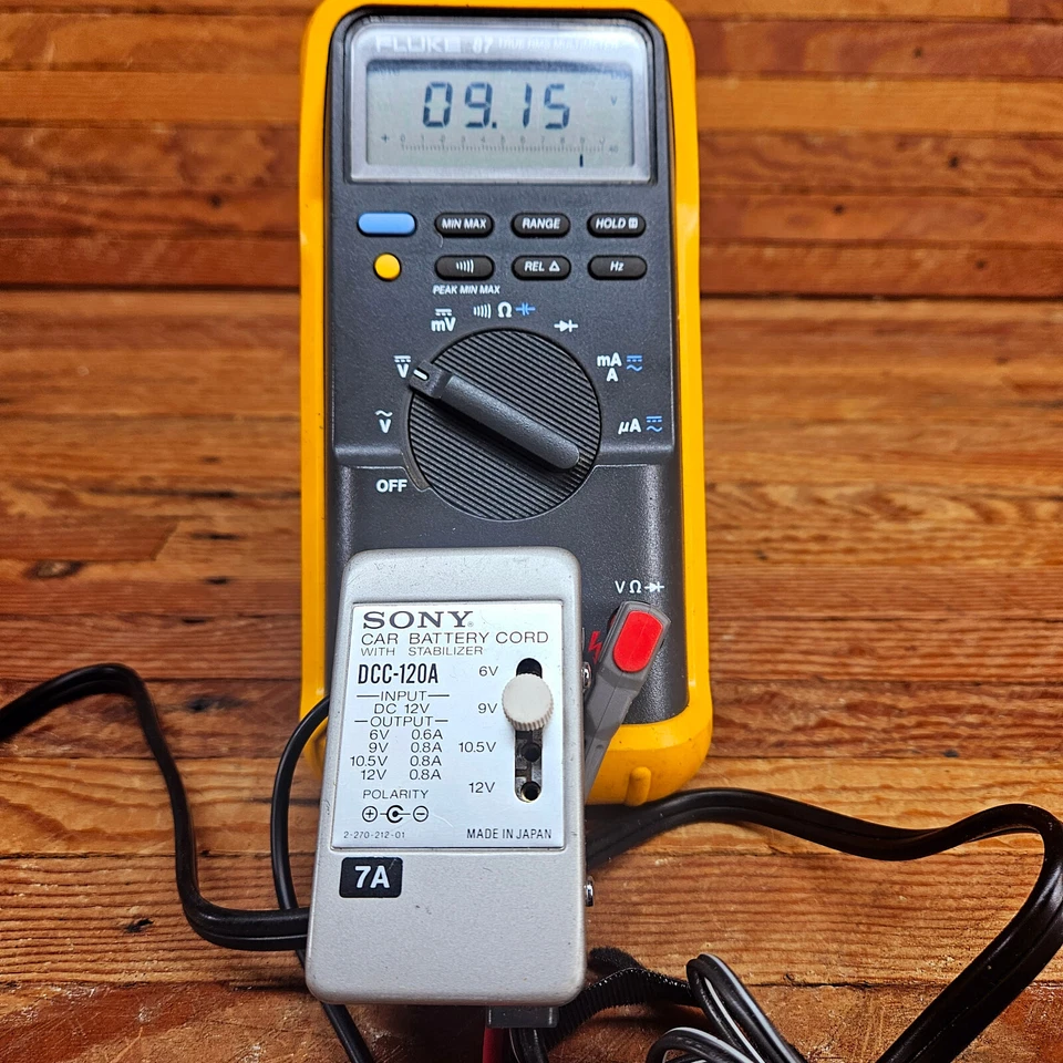 Cable Batería Coche Sony DCC-120A Original Sony con Salida Estabilizadora 6-12V DC Foto 4 de 4