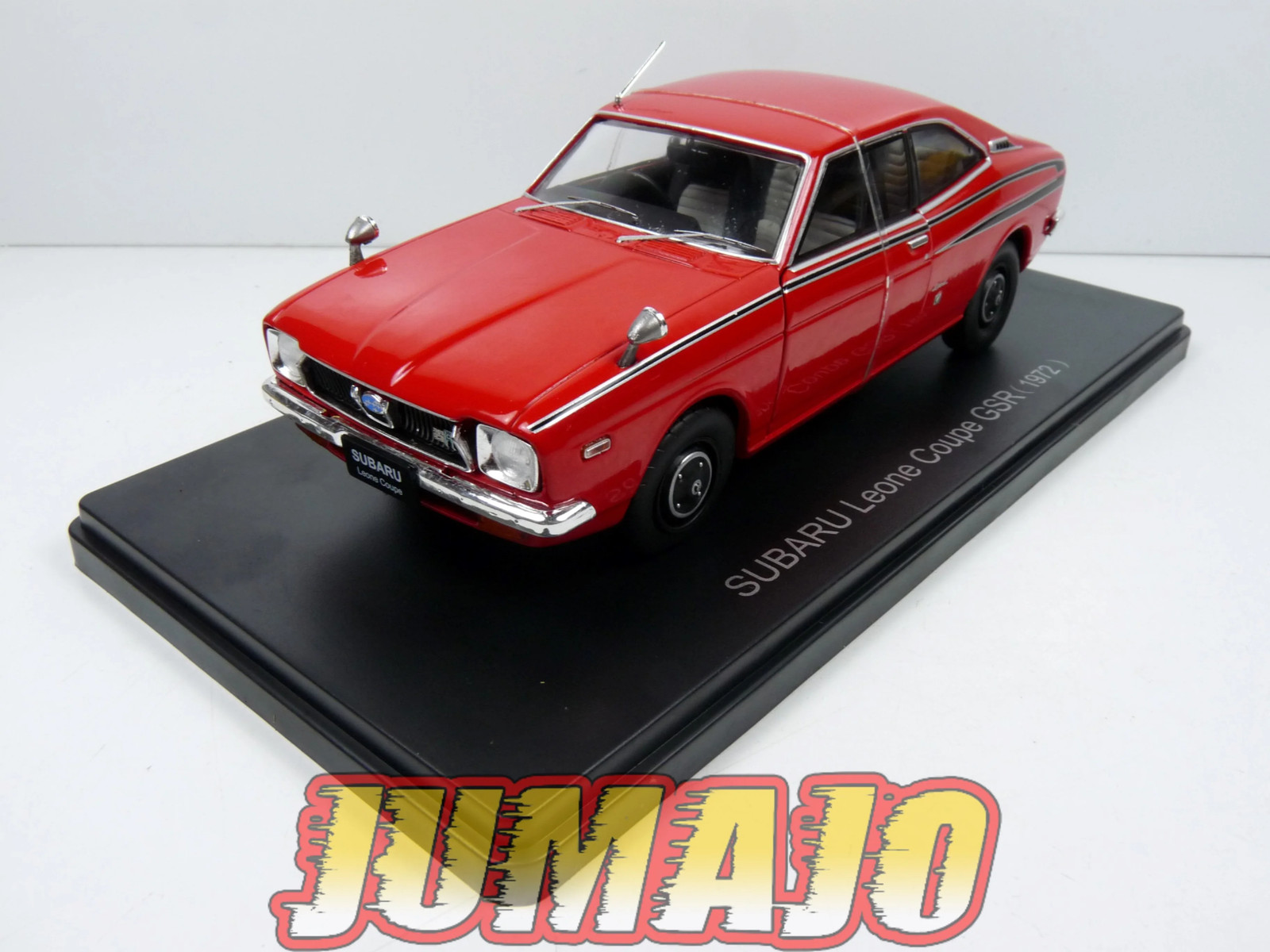 SUBARU Leone Coupe GSR 1972 souvenir automobile Hachette Japon 1/24