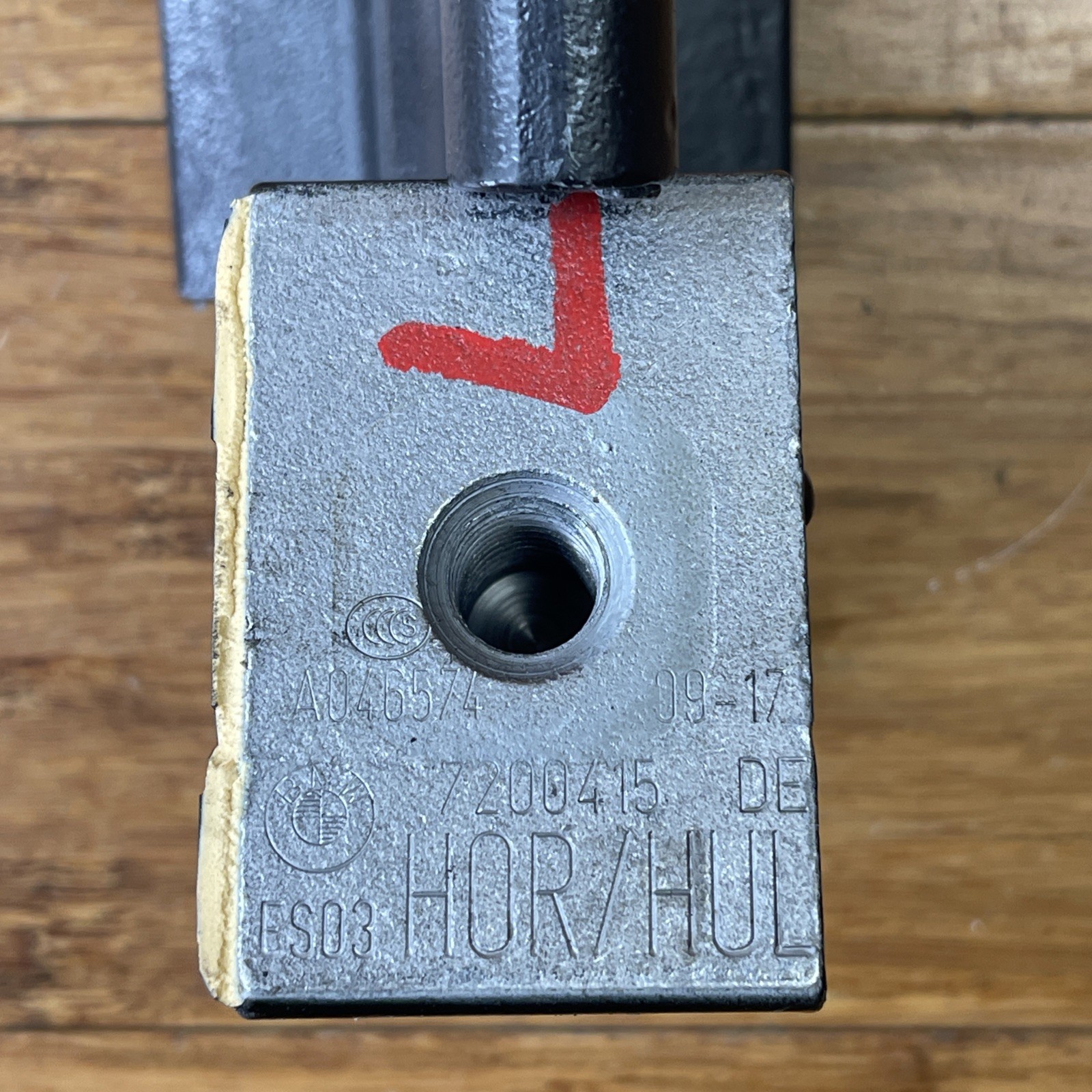 Rolls-Royce Dawn 2009-2023 Front Right Lower Door hinge
