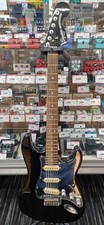 SQUIER STANDARD SERIES Used Agathis body Maple neck Rosewood fingerboard Black
