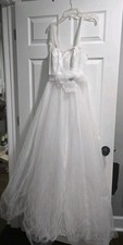 David's Bridal White Strapless Wedding Dress Size 4 With Side Flower