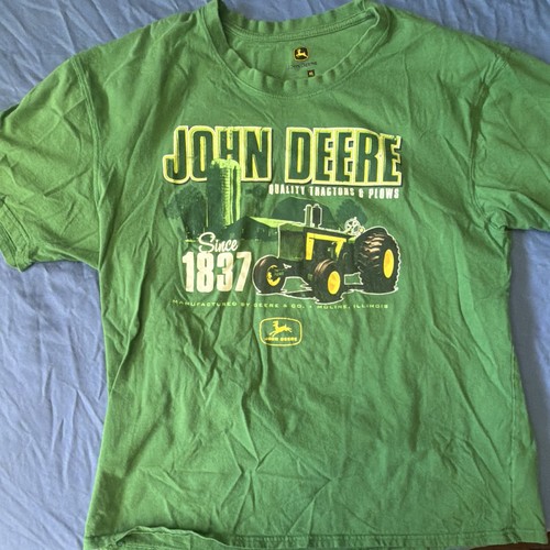 John Deere Green "Quality Tractors & Plows" Since 1837 Agriculture T-Shirt XL