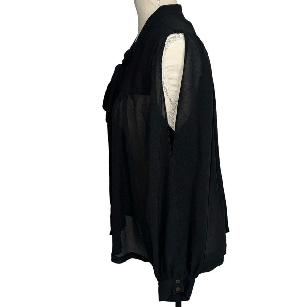 Forever 21 Solid Black Long Sleeve Button Down Ti… - image 9