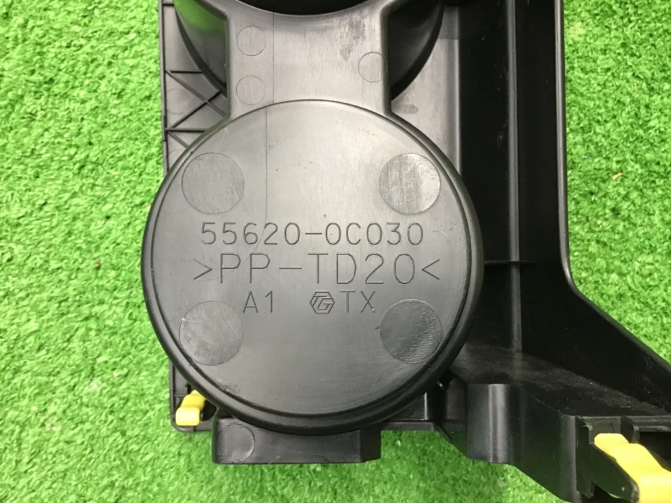 Porta-copo console central Toyota Tundra Sequoia fabricante de equipamento original 2007-2013 55620-0C030 - Imagem 4 de 4