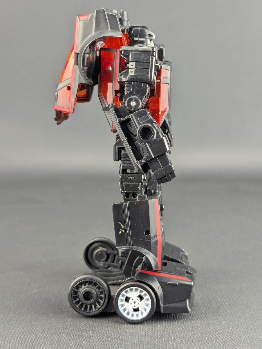Transformers Earthrise Runabout NO GUNS Hasbro WFC