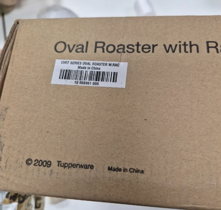 Tupperware Chef Series Oval Roaster with Rack