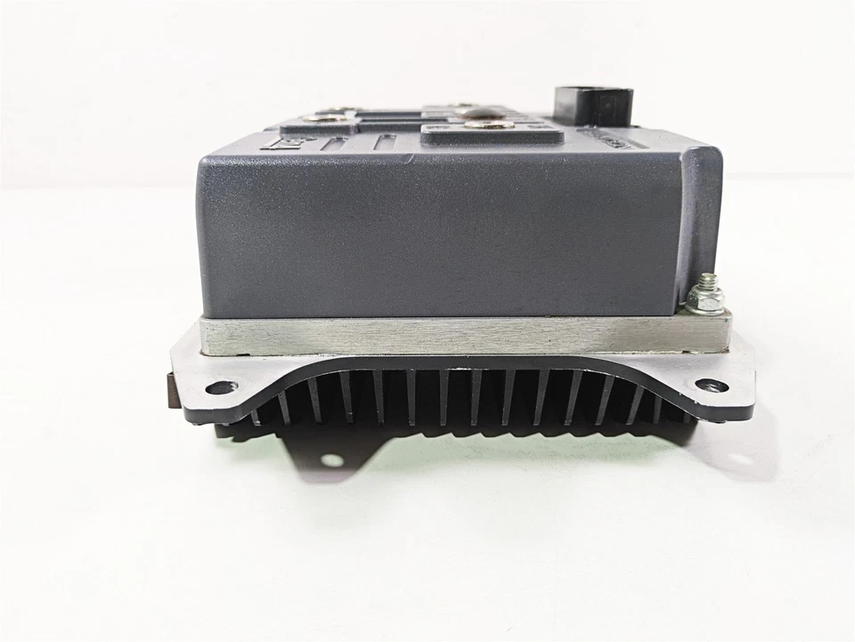 Convertidor controlador de batería Zero Motorcycles S 9.8 2016 Gen4 80V 350A 60-07007 Foto 3 de 4