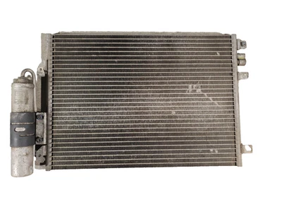 RADIATEUR CLIM RENAULT CLIO 2 PHASE 2 1.4i 16V 8200086193 - Photo 1/4