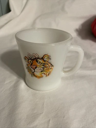 VTG Fire King Esso Exxon Tony the Tiger Mug Anchor Hocking Milk Glass