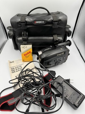JVC 18X Hyper Zoom Quick Response AF Compact VHS Program Manager GR-AX42OU W BAG