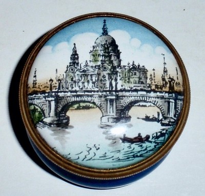 Vintage Halcyon Days Enamel Screw Top ''AWC LONDON Bridges of Friendship'' Box