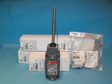 ABB LS43M00B11+LSTE93.Limit Switches.1SBV011600R1211.NEW.