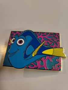  2005 Disney Auctions Finding Nemo Dory Limited Edition LE 250 PIN