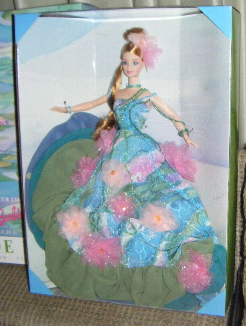 1997 WATER LILY BARBIE DOLL Claude Monet #1 in Series Mattel 17783