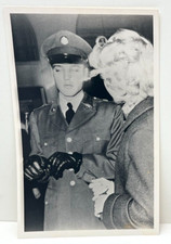 ELVIS PRESLEY AUTHENTIC ORIGNAL 5x8" PHOTO 1958 Military Service GERMANY RARE