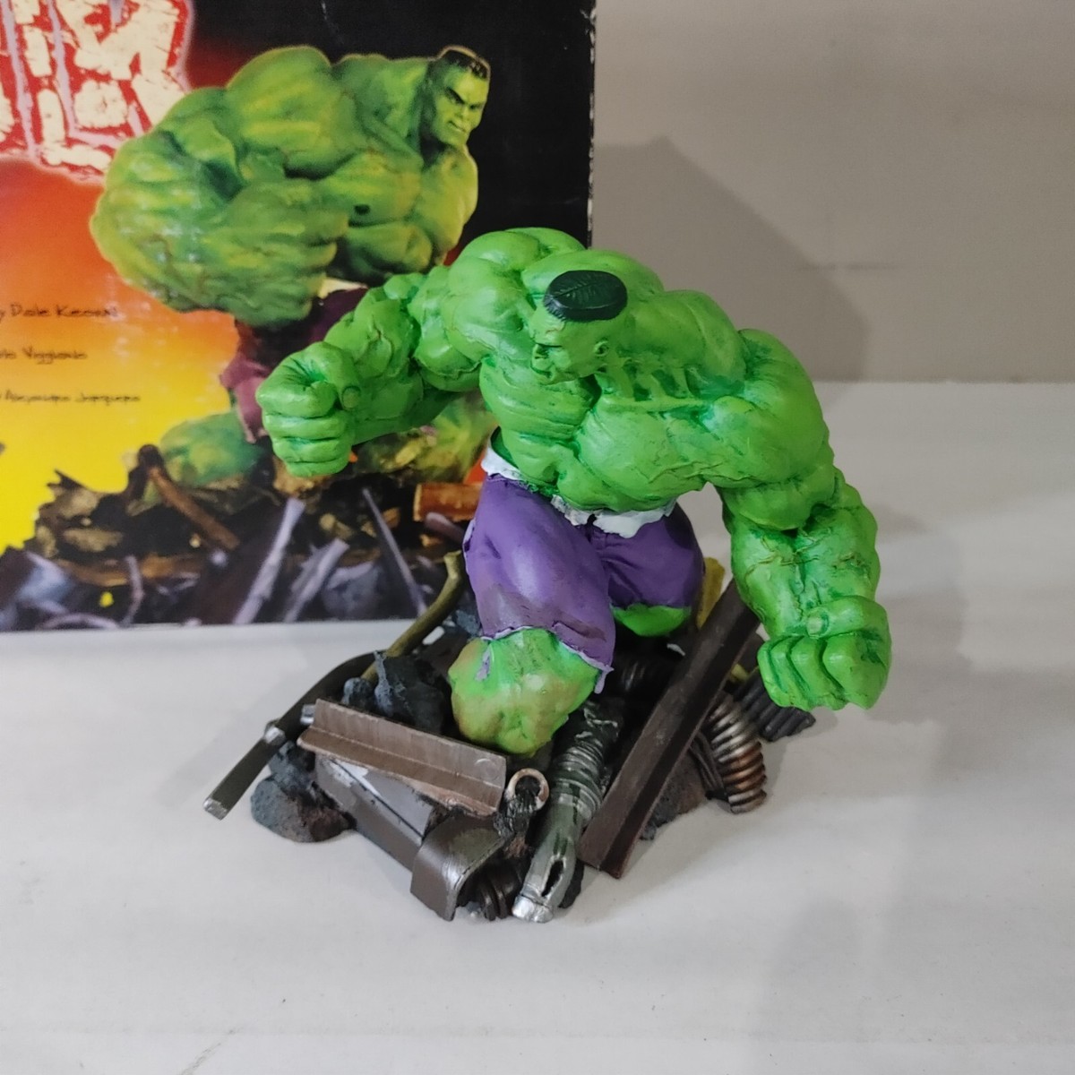 Marvel Universe The Incredible Hulk Bust Diorama LE #0548/1000 | eBay