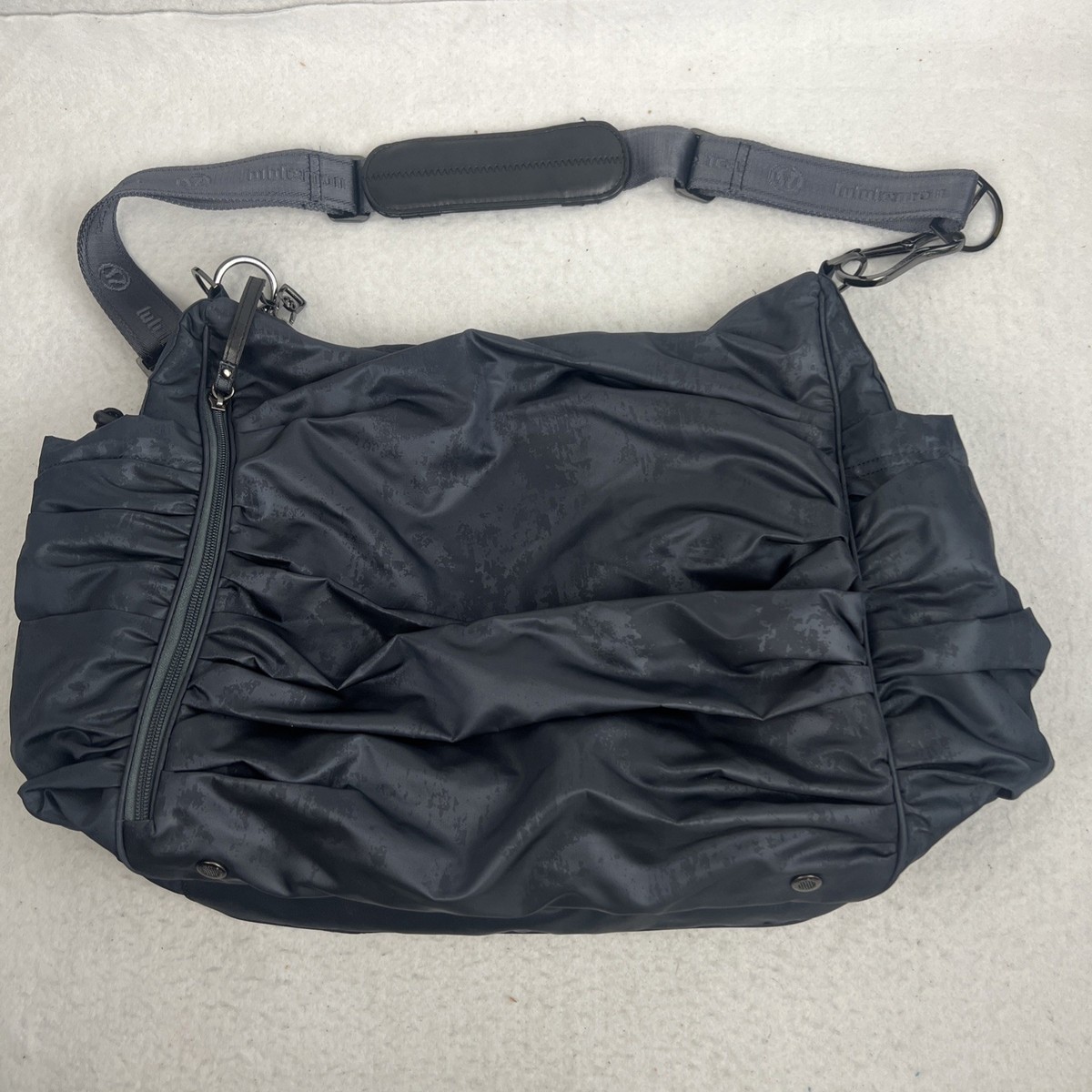 can you wash a nike backpack How to Clean and Wash Your Nike Bag
