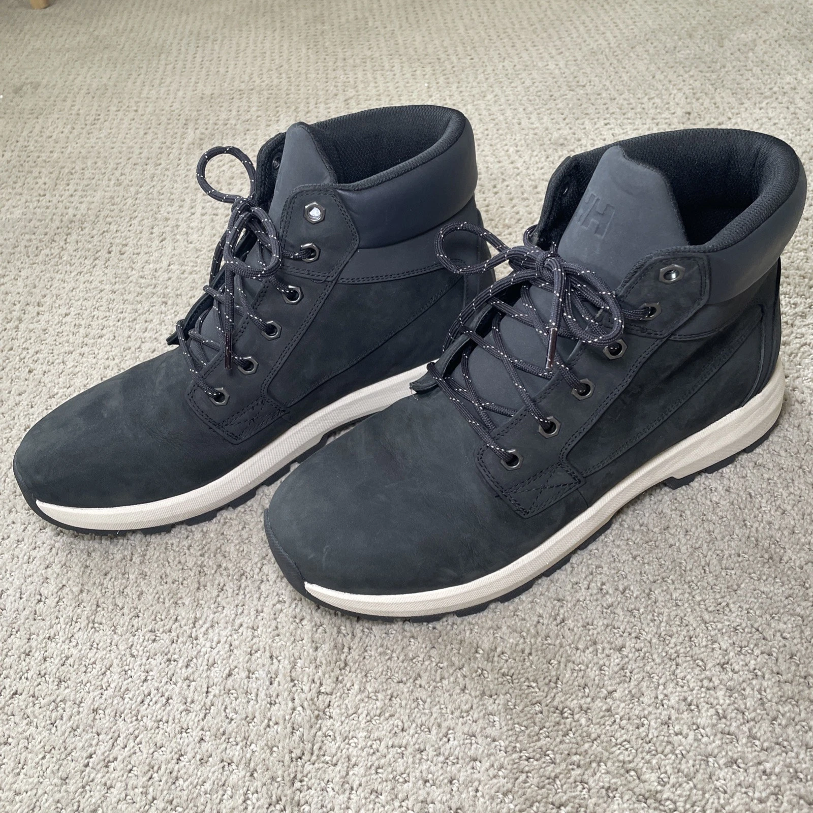 Men's Helly Hansen Waterproof Primaloft Insulated Leather Boots Black Size 11.5