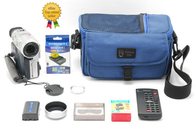 [N.MINT w/Bag]Sony Handycam DCR-PC100 Mini DV Camcorder Carl Zeiss Lens JAPAN